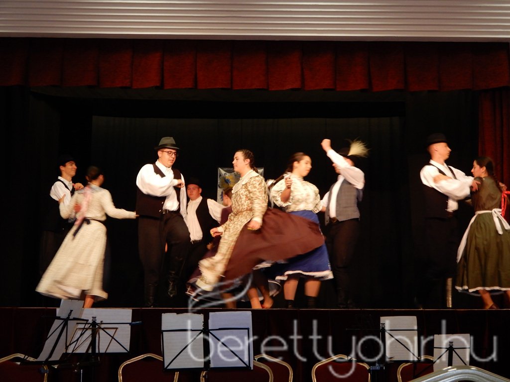 Köszönjük Berettyóújfalu 48